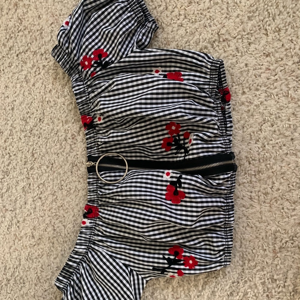 Fashion nova top